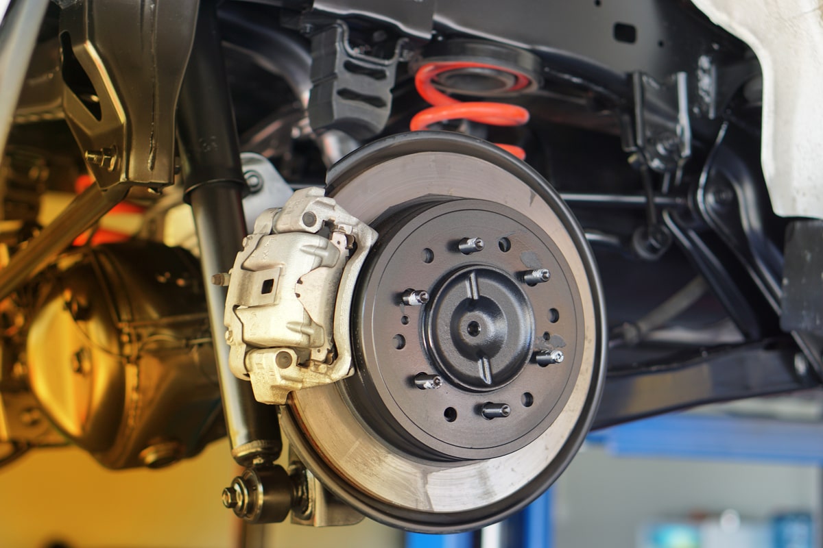 Brakes & Rotors | Zapp's Repair and A&C Towing